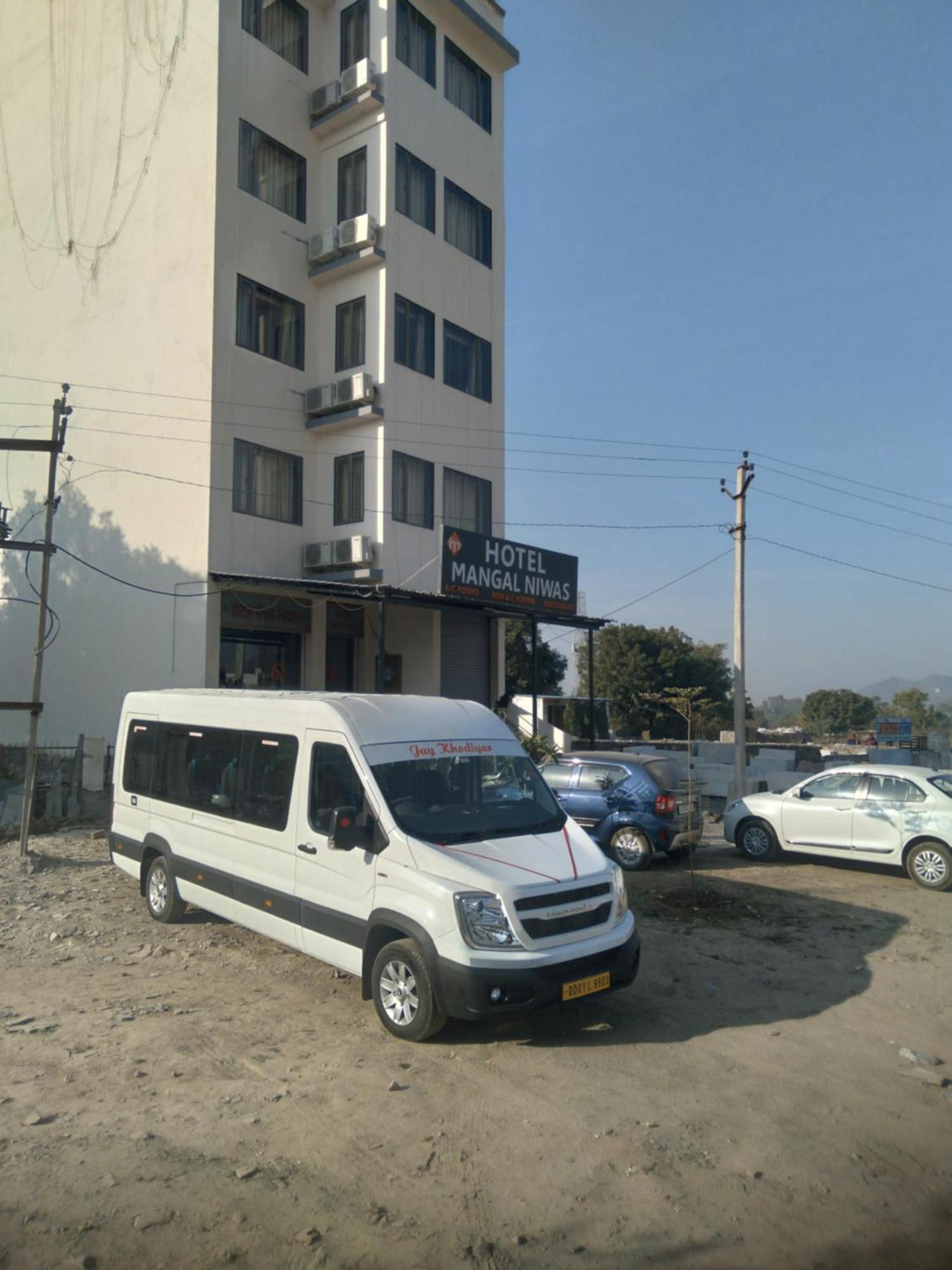 Hotel Mangal Niwas Udaipur Exterior photo